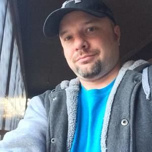 Meet your Posher, Ethan